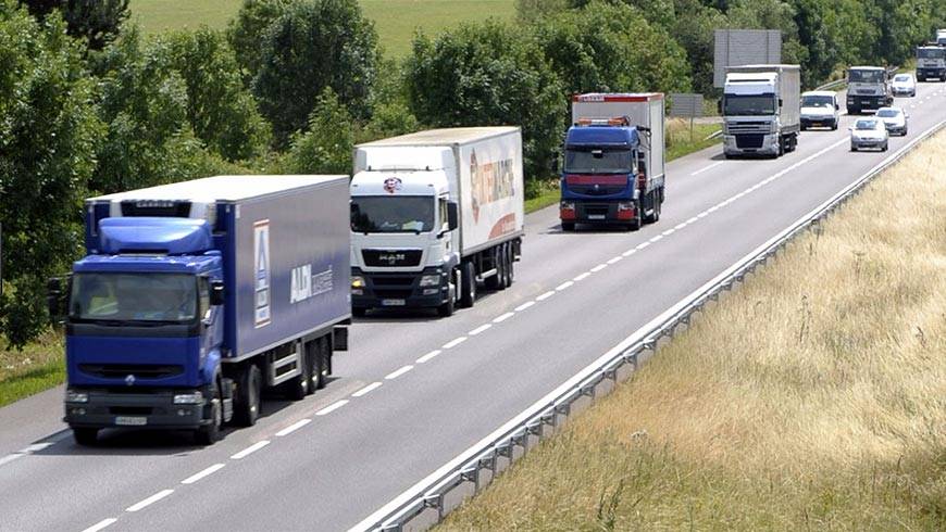 Les Poids Lourds Vont Devoir Payer Pour L’amélioration Des Routes